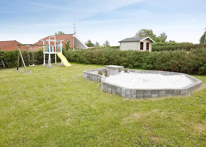 10 Person In Casa vacanze Hadsund