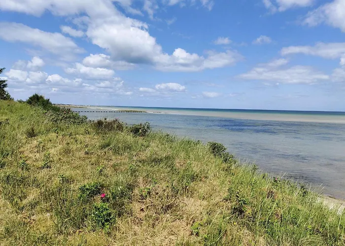 Casa vacanze 10 Person In Hadsund